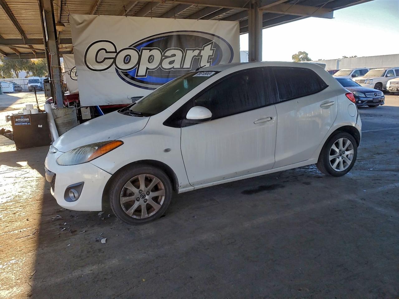 2014 MAZDA MAZDA2