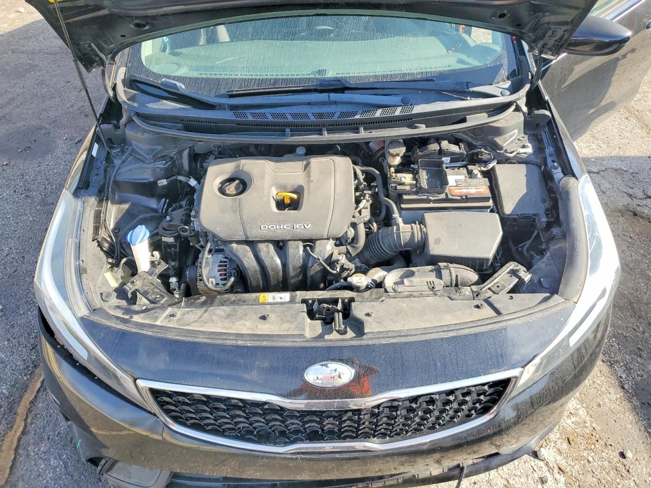 2017 KIA FORTE LX photo 21