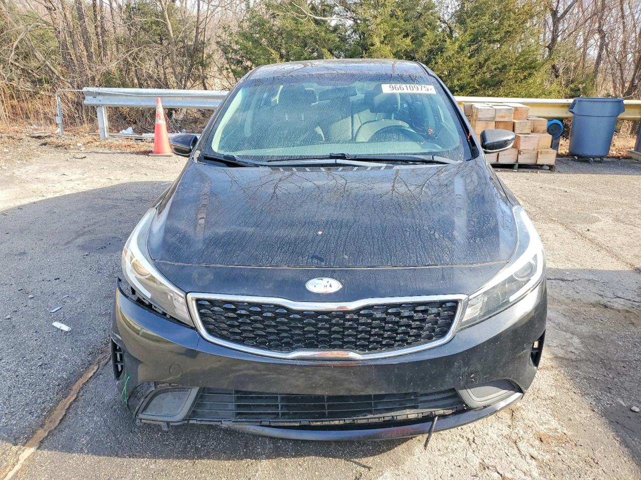 2017 KIA FORTE LX photo 9