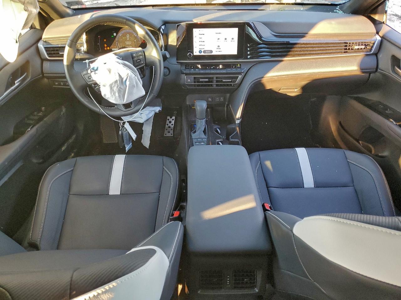 2025 TOYOTA CAMRY XSE photo 8