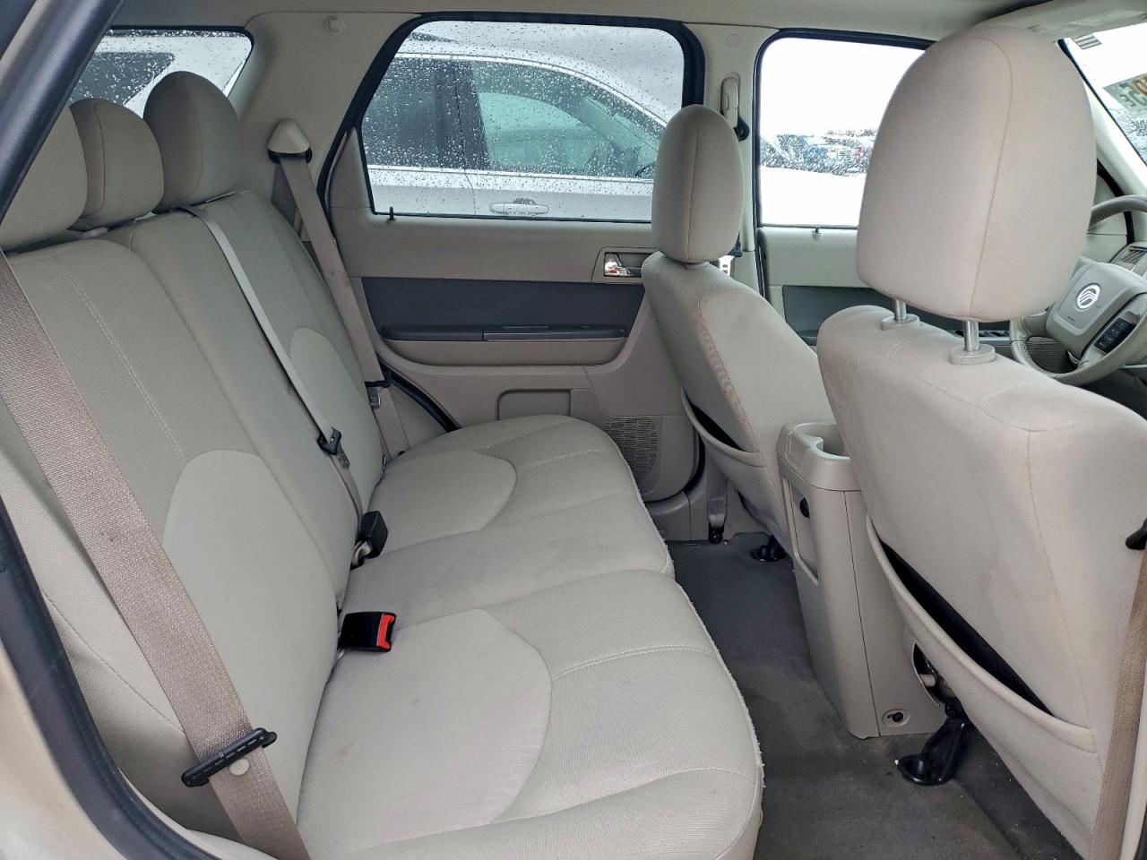 2010 MERCURY MARINER photo 11