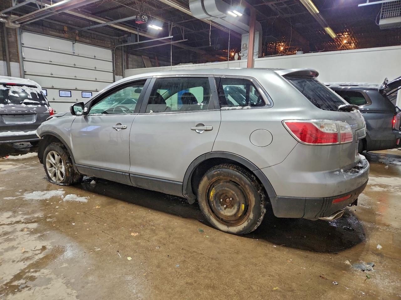 2011 MAZDA CX-9 photo 2