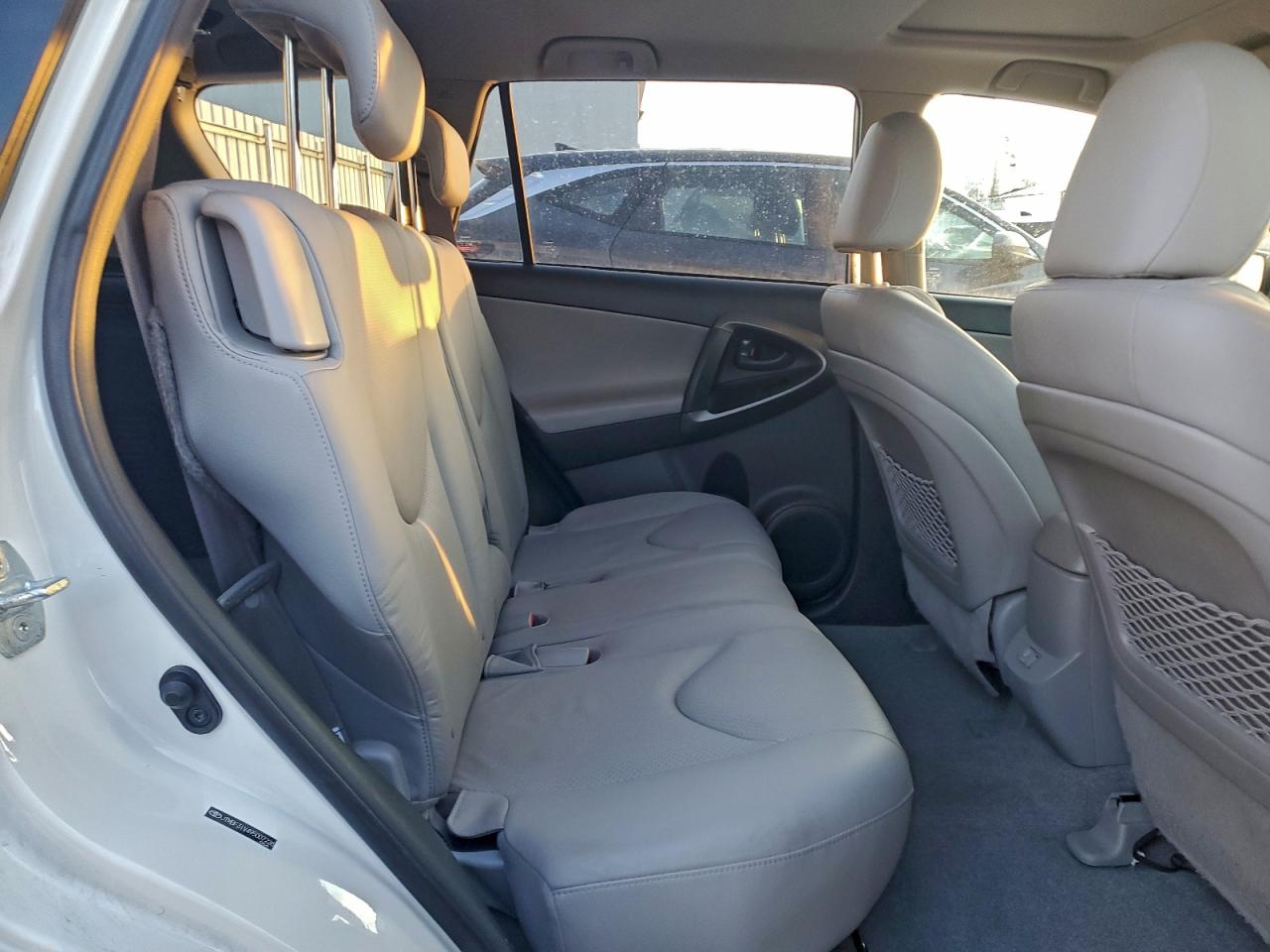 2009 TOYOTA RAV4 LIMITED photo 11