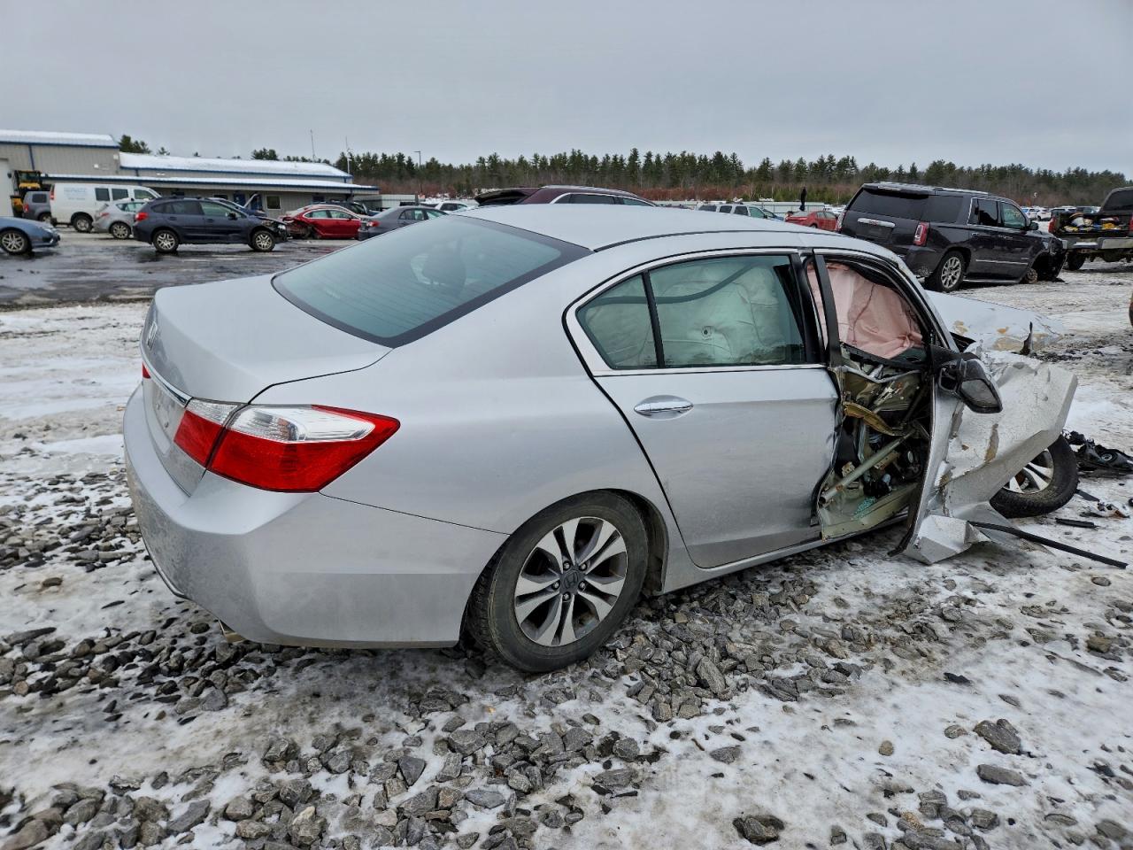 2013 HONDA ACCORD LX photo 3