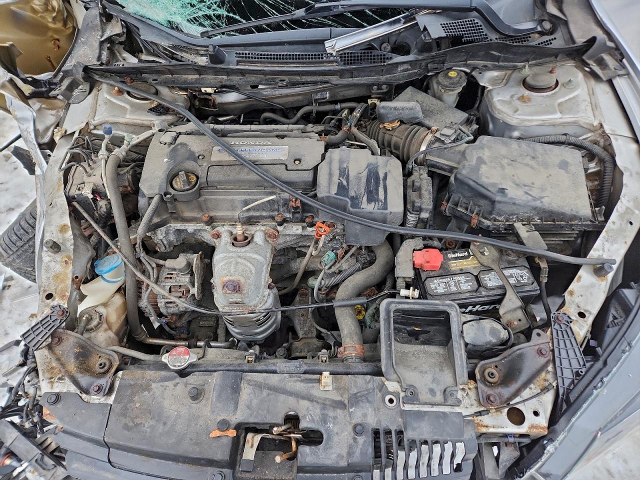 2013 HONDA ACCORD LX photo 11
