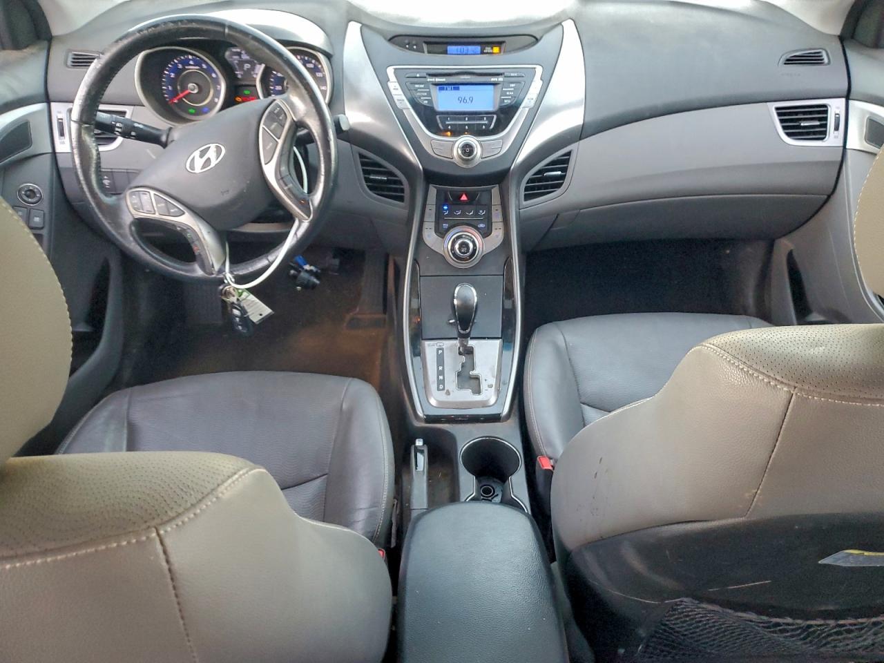 2013 HYUNDAI ELANTRA GLS photo 8