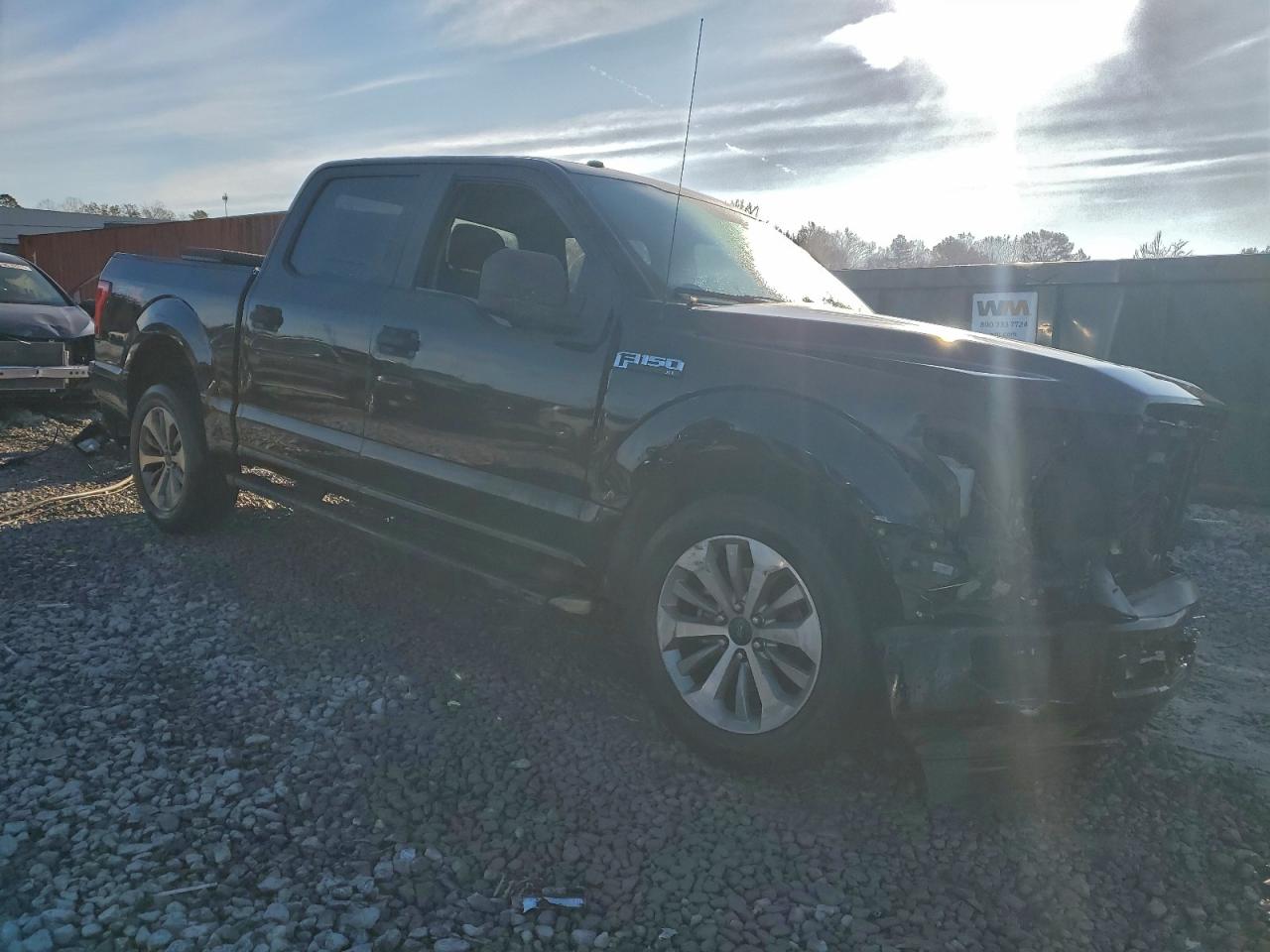 2017 FORD F150 SUPERCREW photo 4