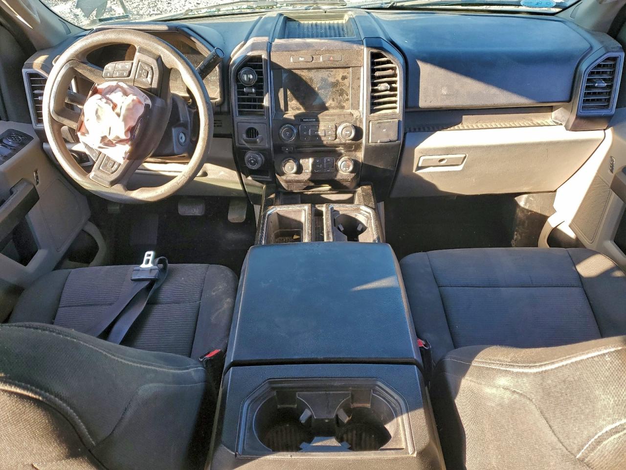 2017 FORD F150 SUPERCREW photo 8