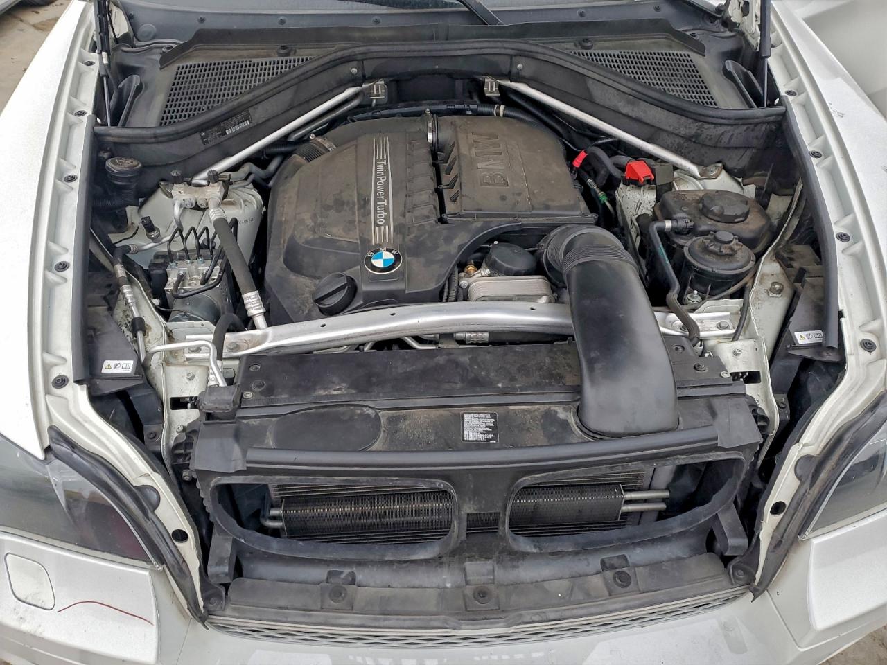 2014 BMW X6 XDRIVE35I photo 12