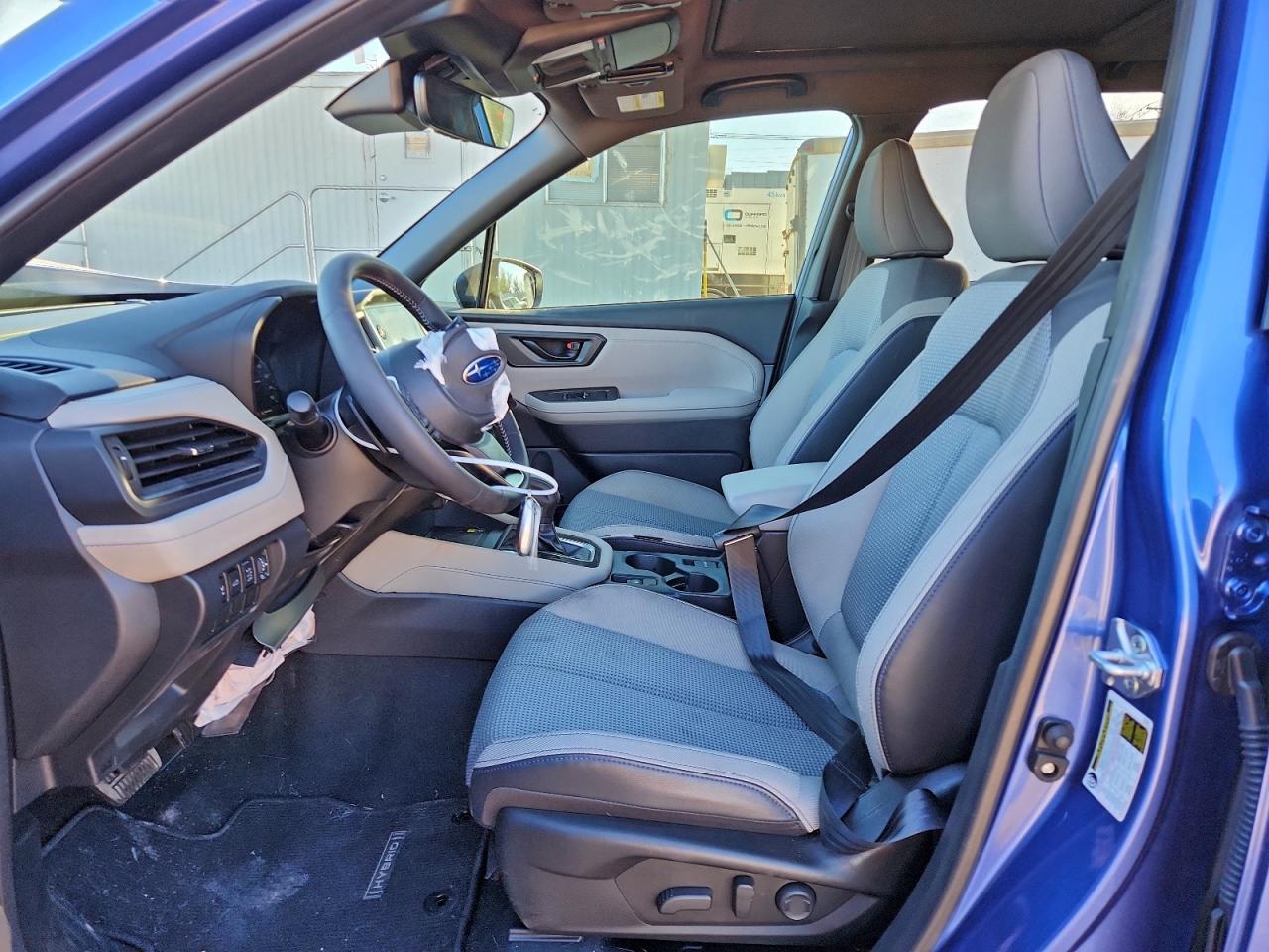 2025 SUBARU FORESTER PREMIUM photo 7