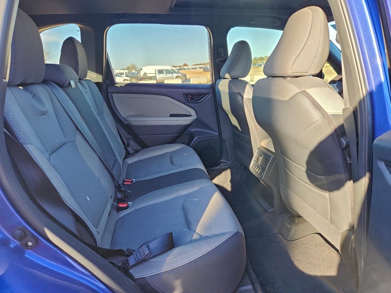 2025 SUBARU FORESTER PREMIUM photo 11