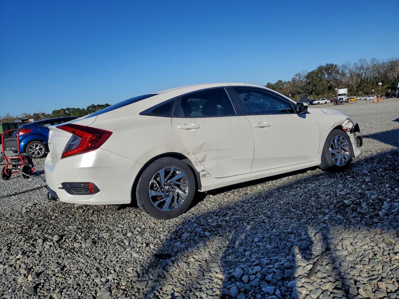 2016 HONDA CIVIC EX photo 3