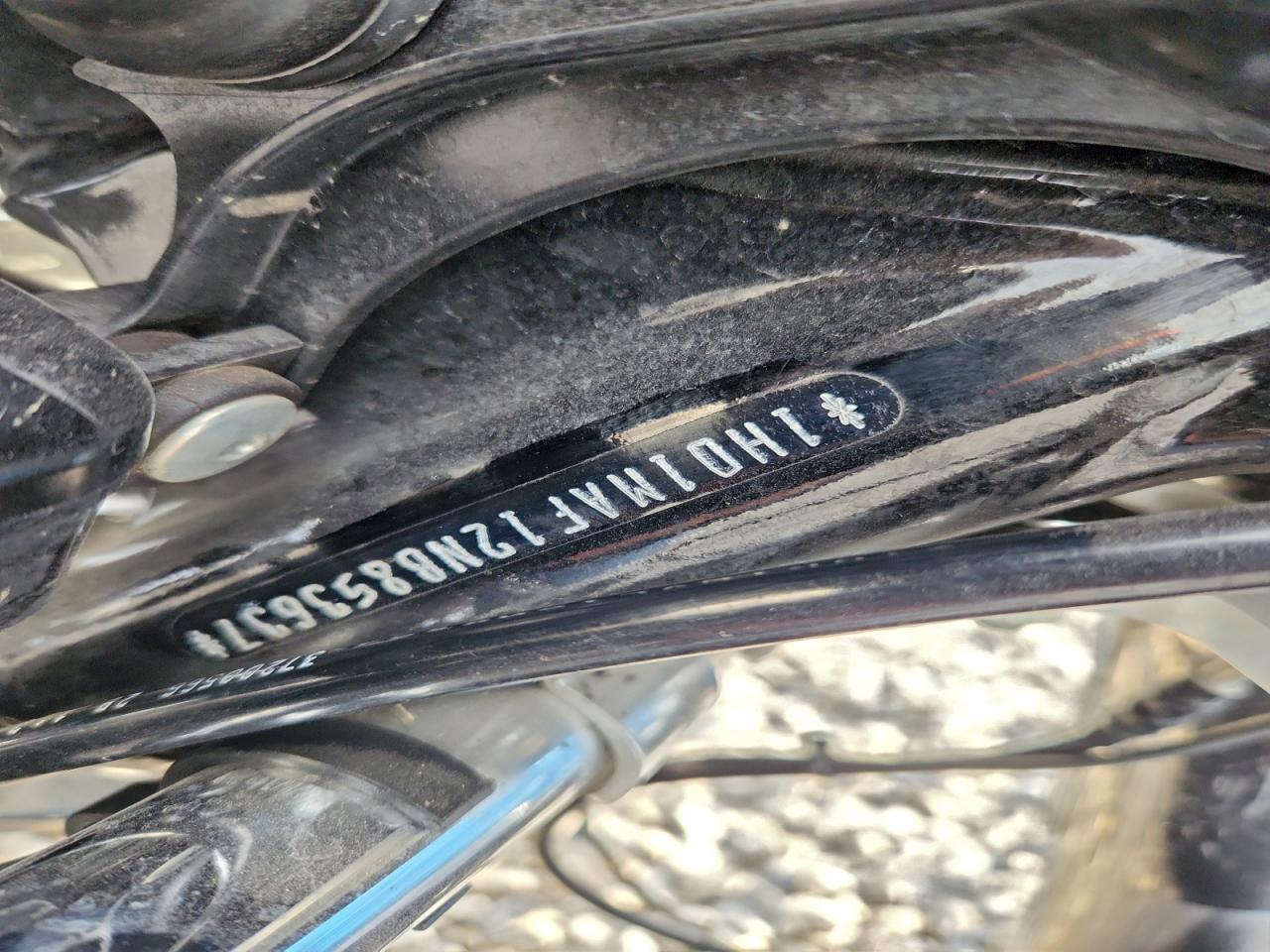 2022 HARLEY-DAVIDSON FLHTCUTG photo 9