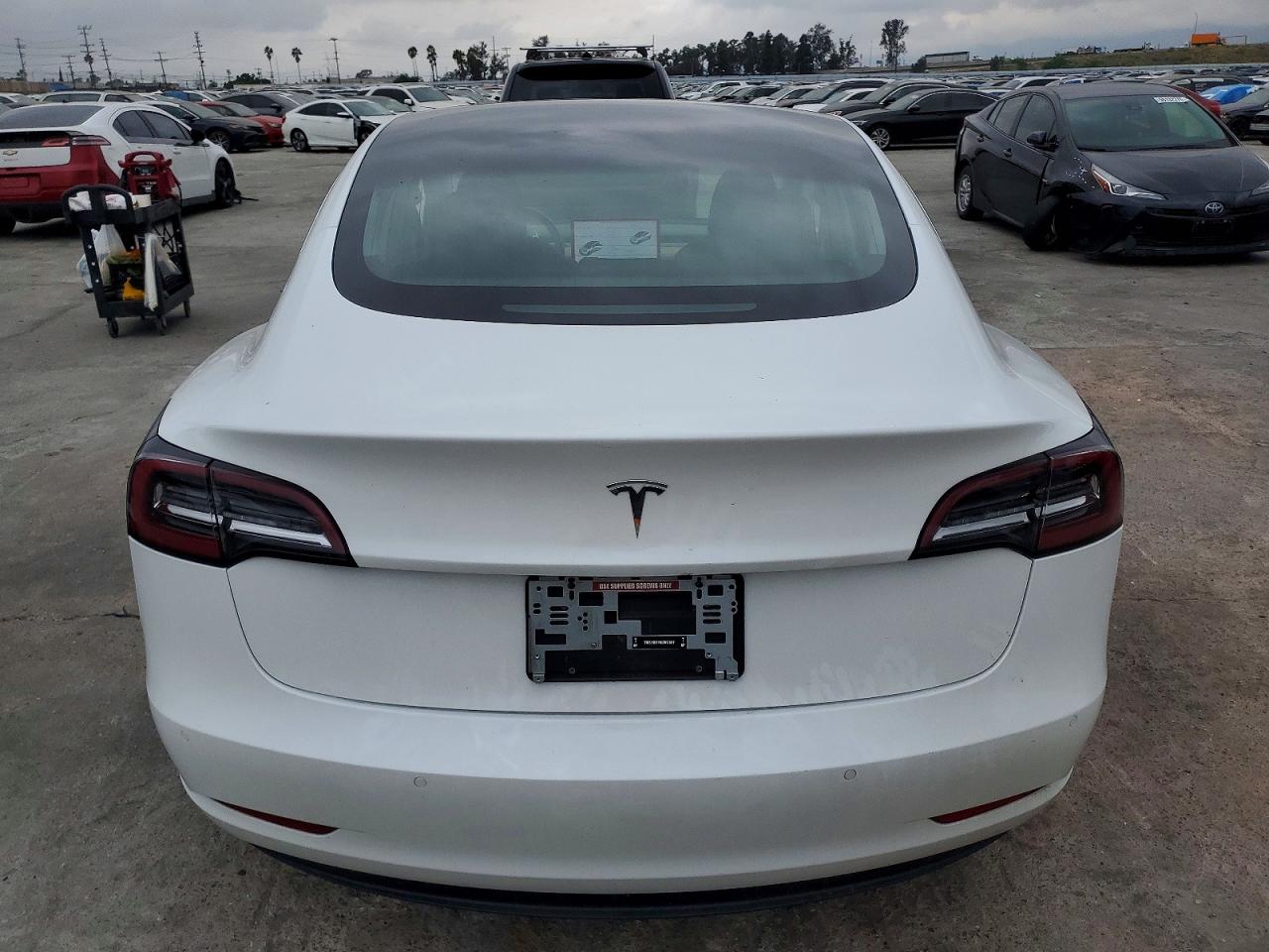 2019 TESLA MODEL 3 photo 6