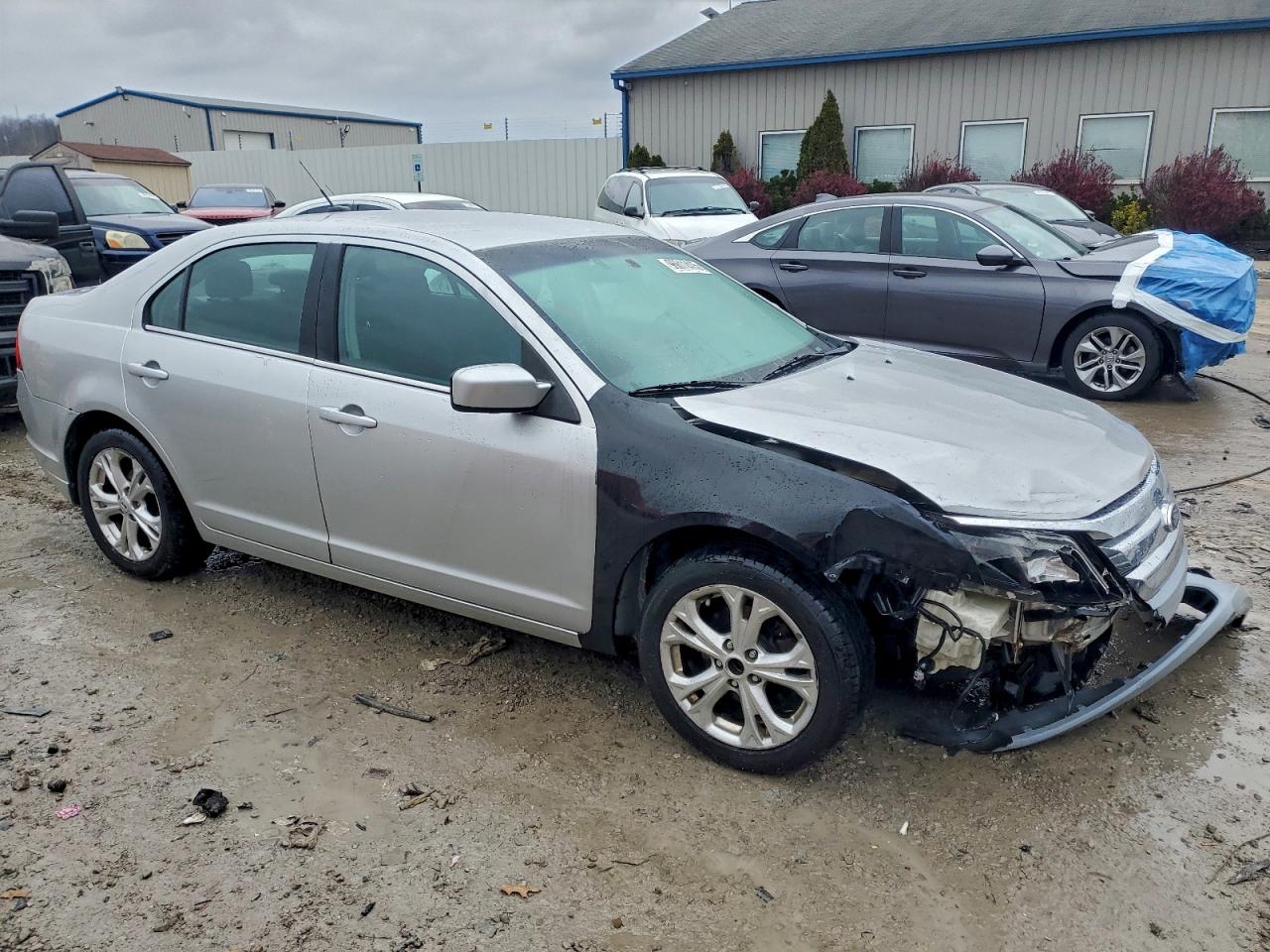 2012 FORD FUSION SE photo 4
