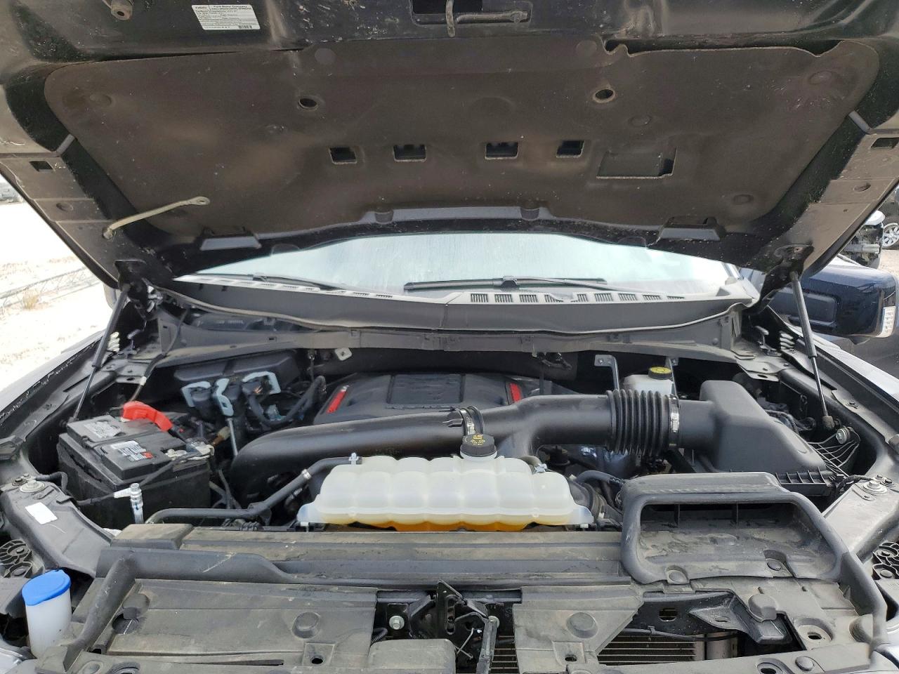 2023 FORD F150 RAPTOR photo 11