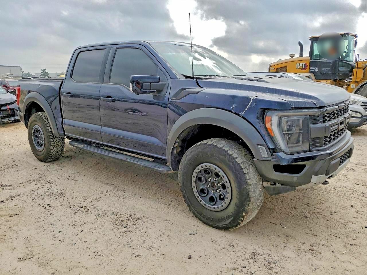2023 FORD F150 RAPTOR photo 4