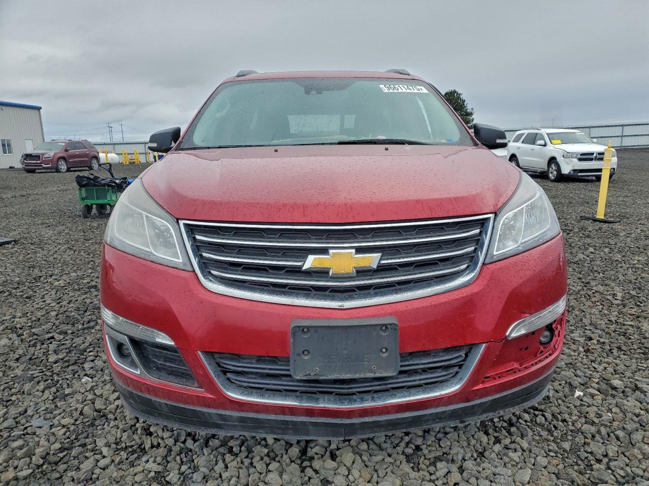 2014 CHEVROLET TRAVERSE LT photo 5