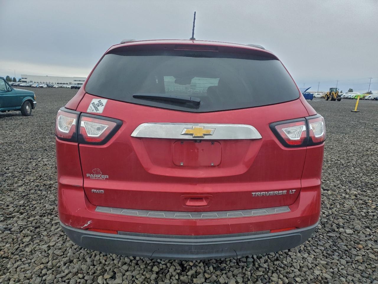 2014 CHEVROLET TRAVERSE LT photo 6