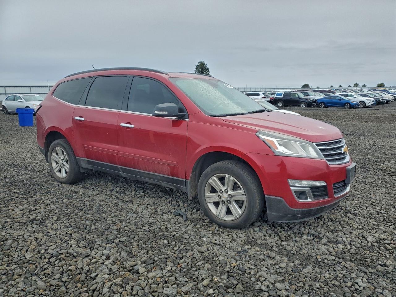 2014 CHEVROLET TRAVERSE LT photo 4