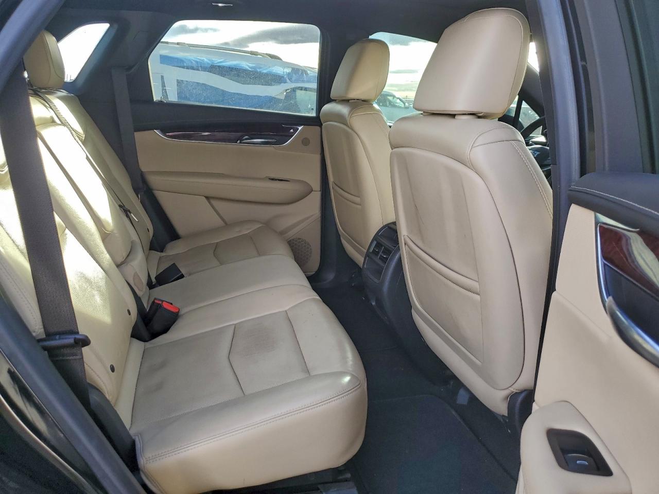 2017 CADILLAC XT5 LUXURY photo 11