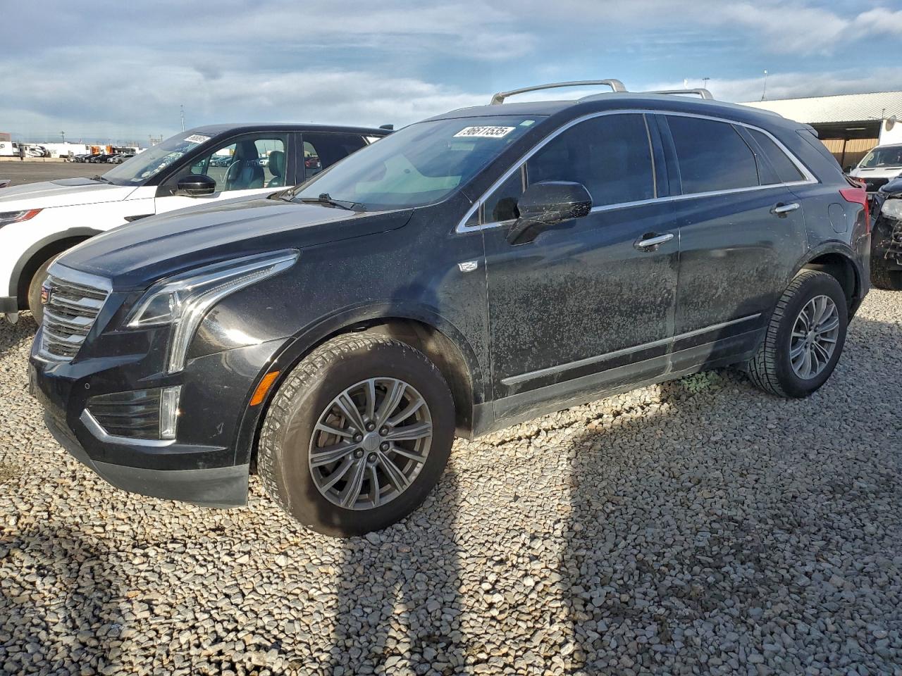 2017 CADILLAC XT5