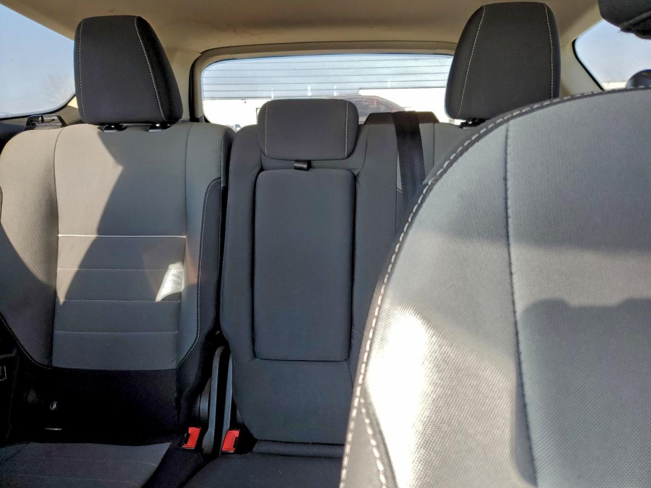 2015 FORD ESCAPE SE photo 10