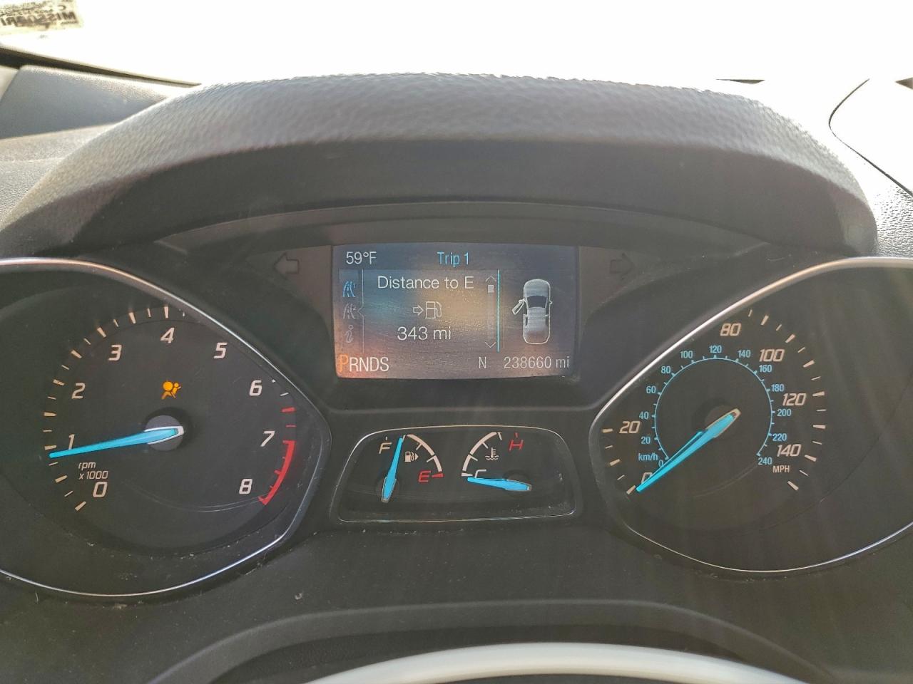 2015 FORD ESCAPE SE photo 9