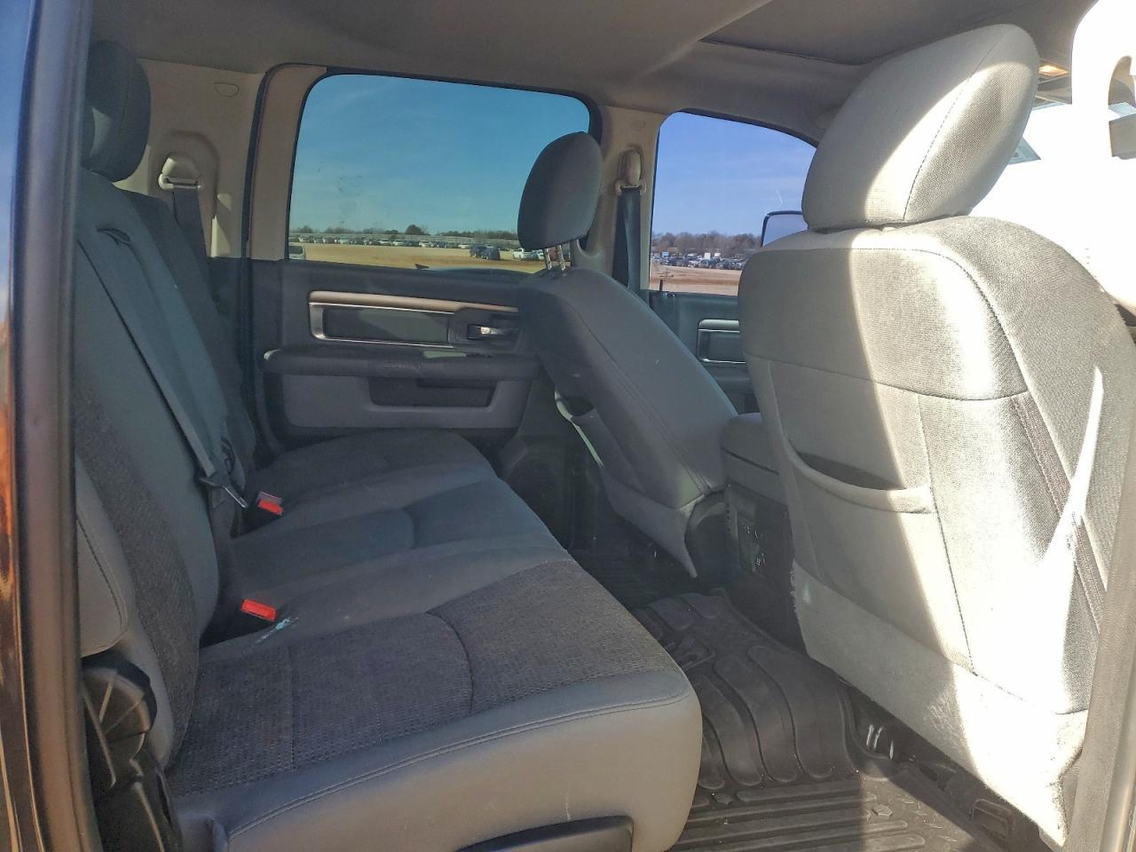 2017 RAM 2500 SLT photo 10