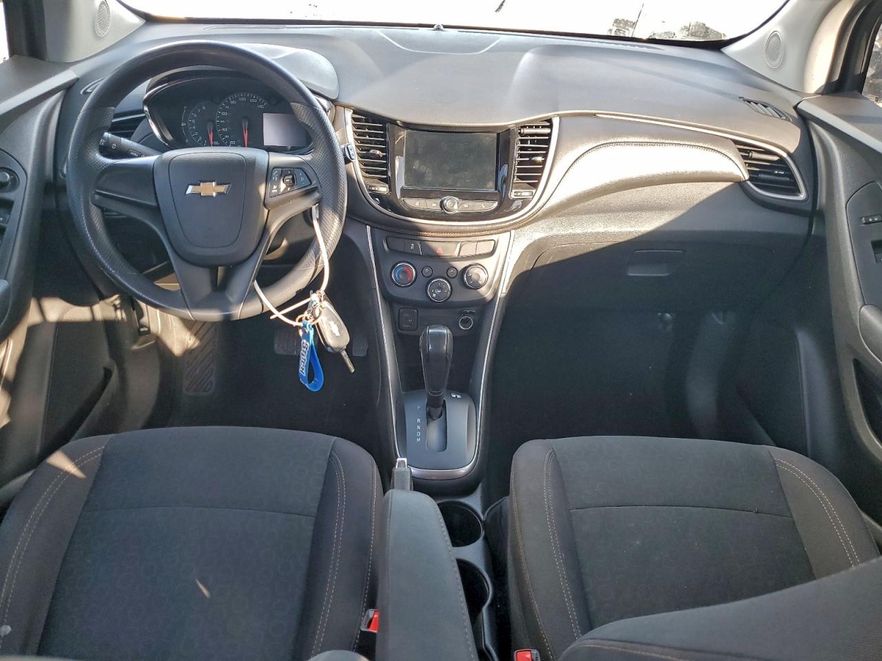 2020 CHEVROLET TRAX LS photo 8