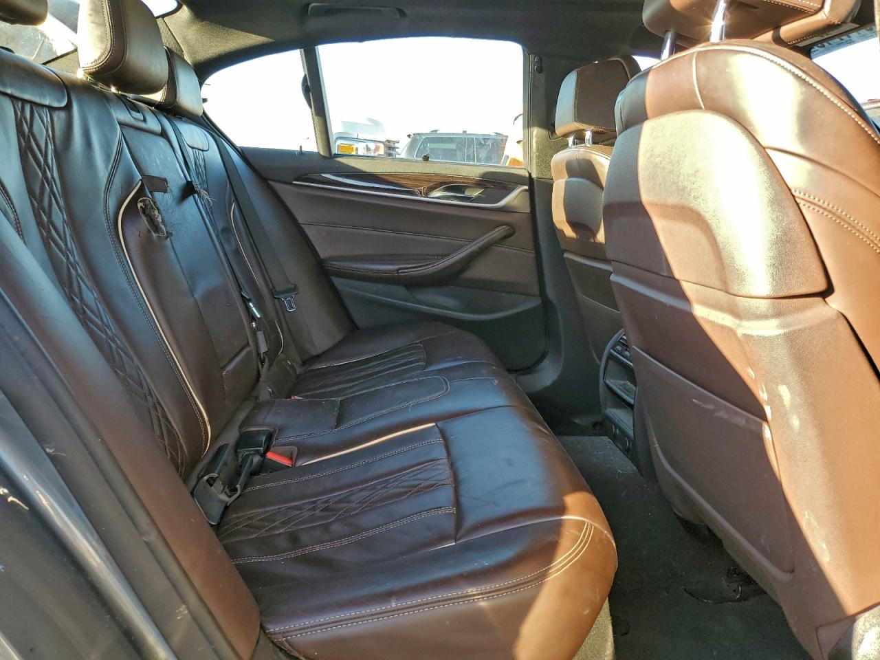 2019 BMW 530E photo 19