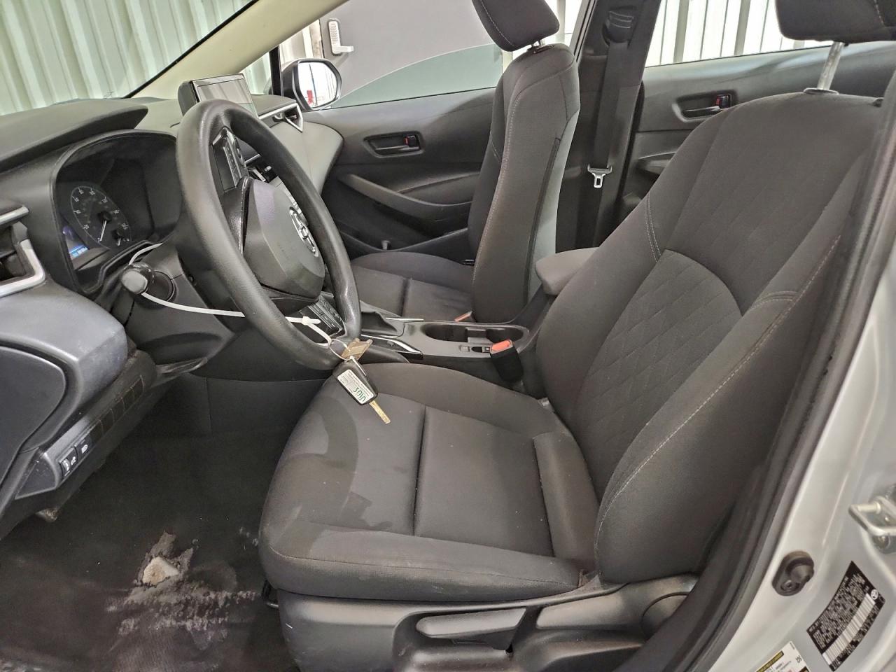 2023 TOYOTA COROLLA LE photo 7