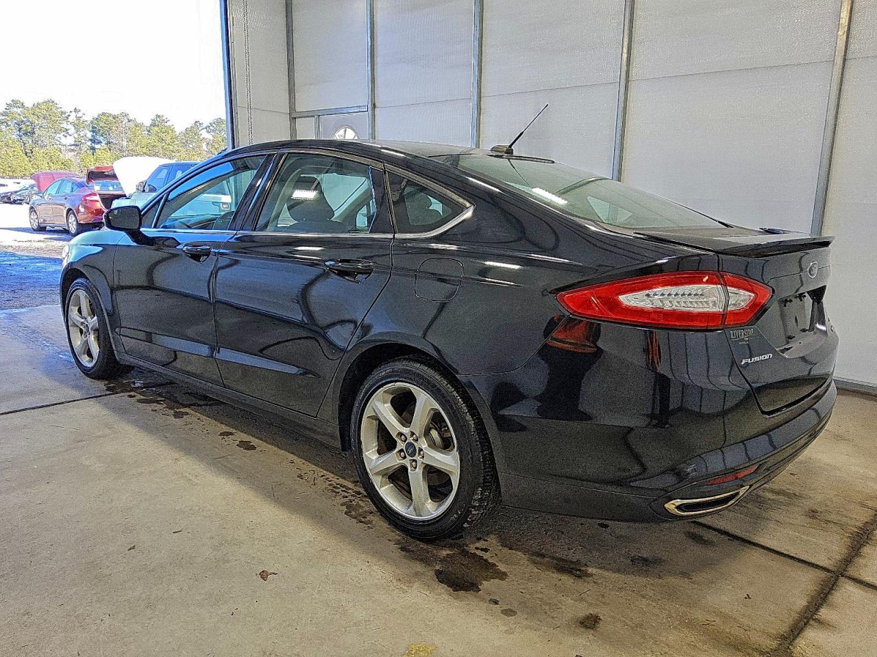 2016 FORD FUSION SE photo 2