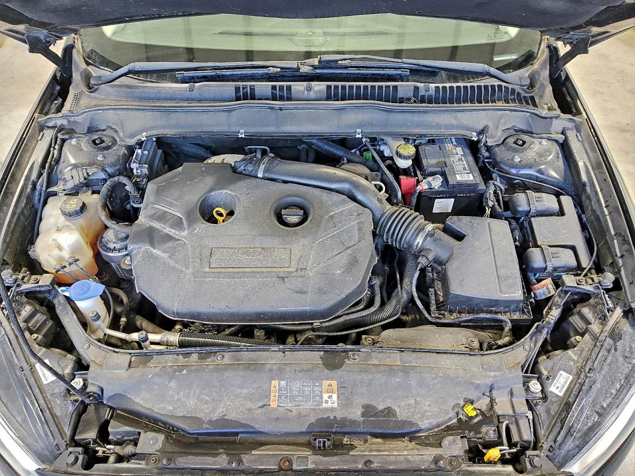 2016 FORD FUSION SE photo 11