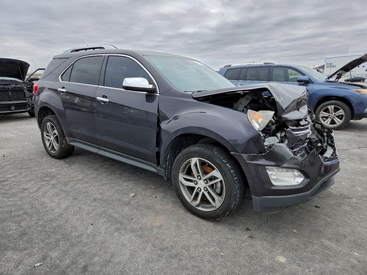 2016 CHEVROLET EQUINOX LTZ photo 4
