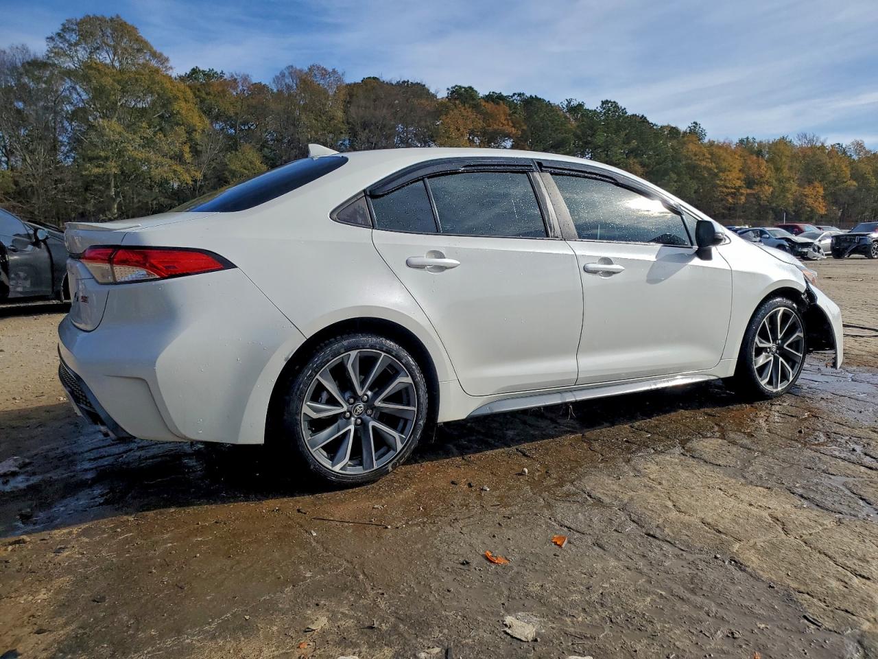 2020 TOYOTA COROLLA SE photo 3