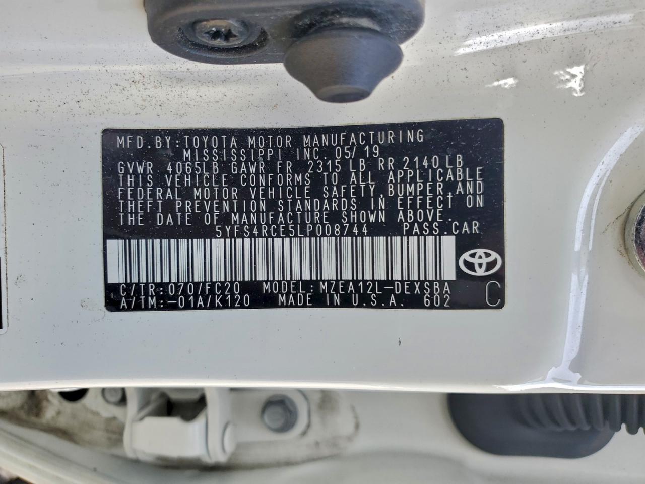 2020 TOYOTA COROLLA SE photo 12