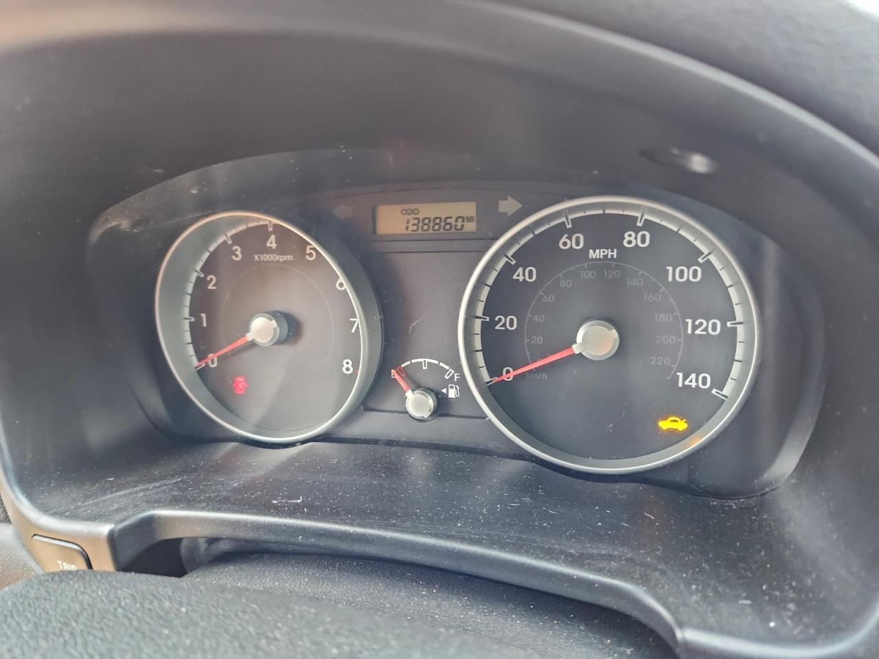 2010 HYUNDAI ACCENT BLUE photo 9