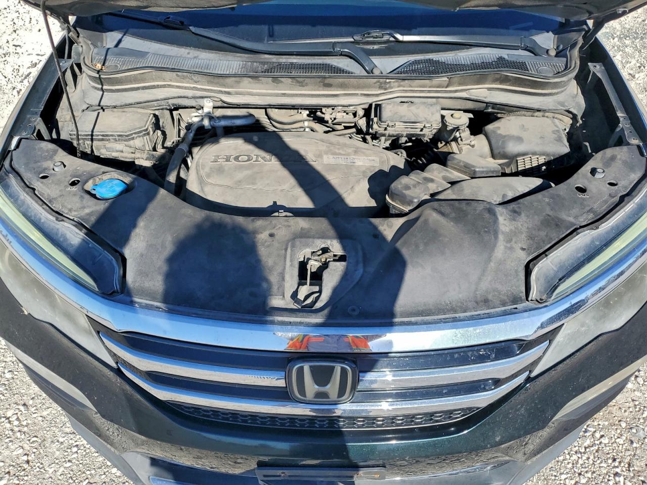 2016 HONDA PILOT TOURING photo 23