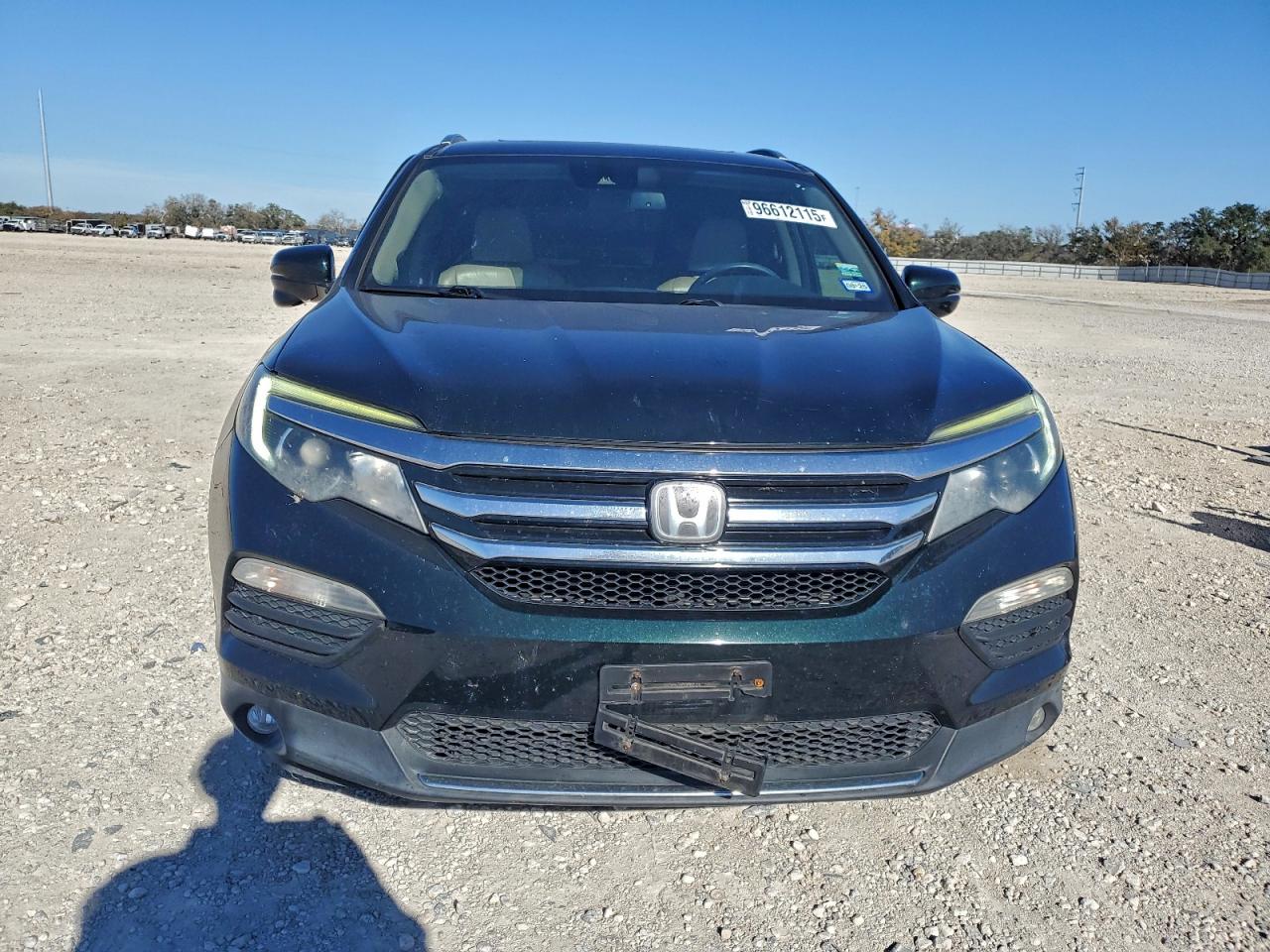 2016 HONDA PILOT TOURING photo 9