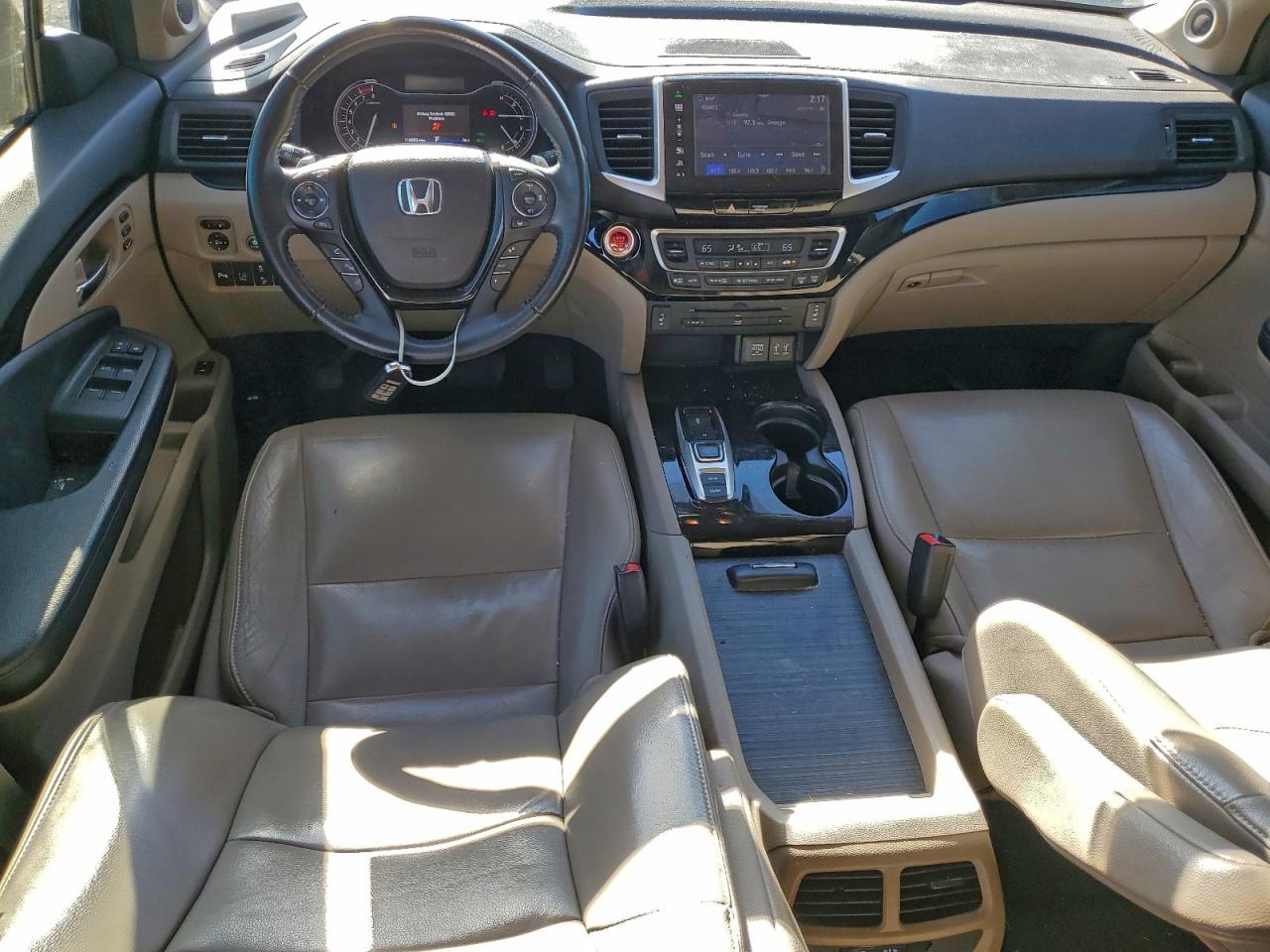 2016 HONDA PILOT TOURING photo 15