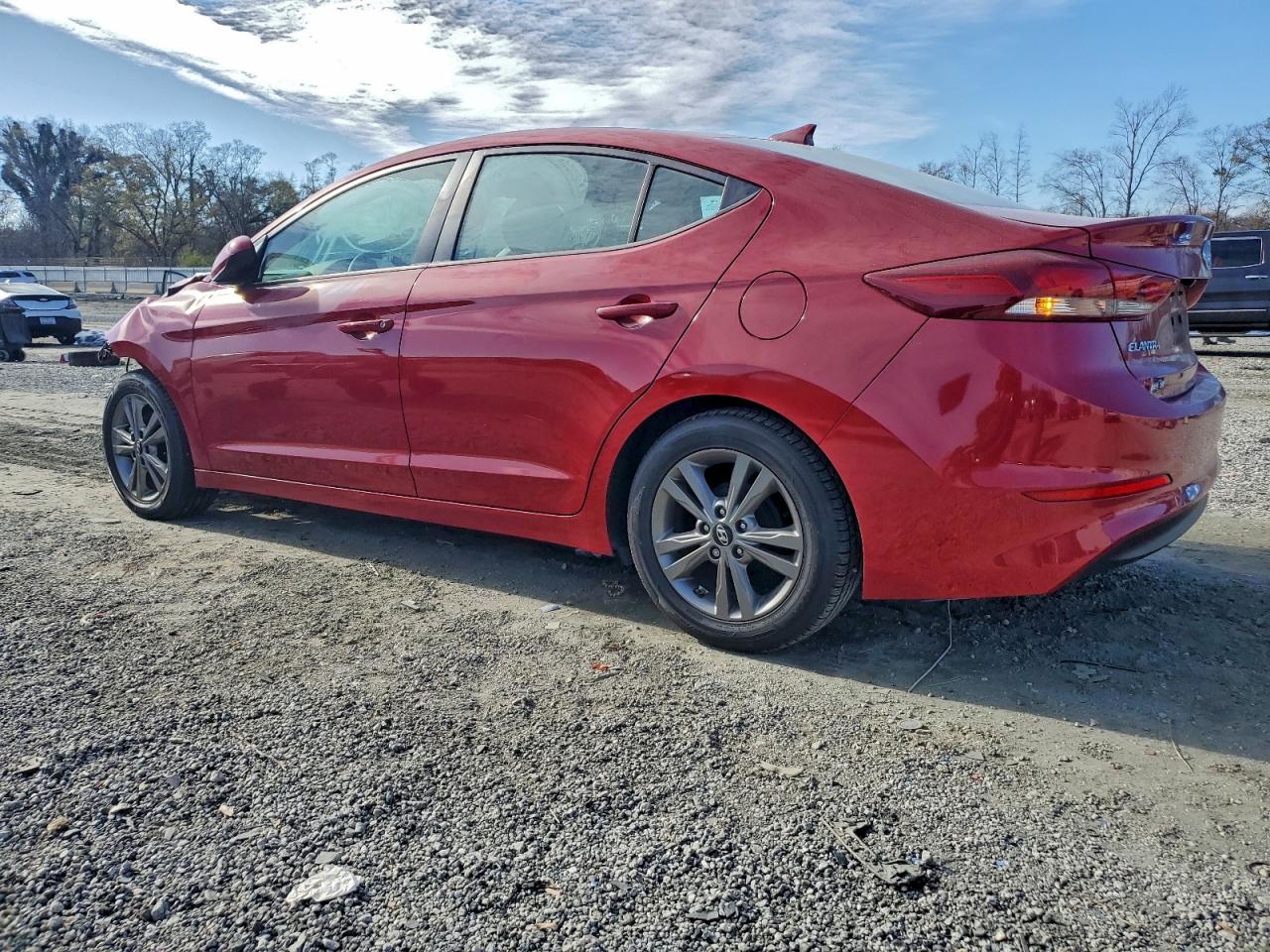 2017 HYUNDAI ELANTRA SE photo 2