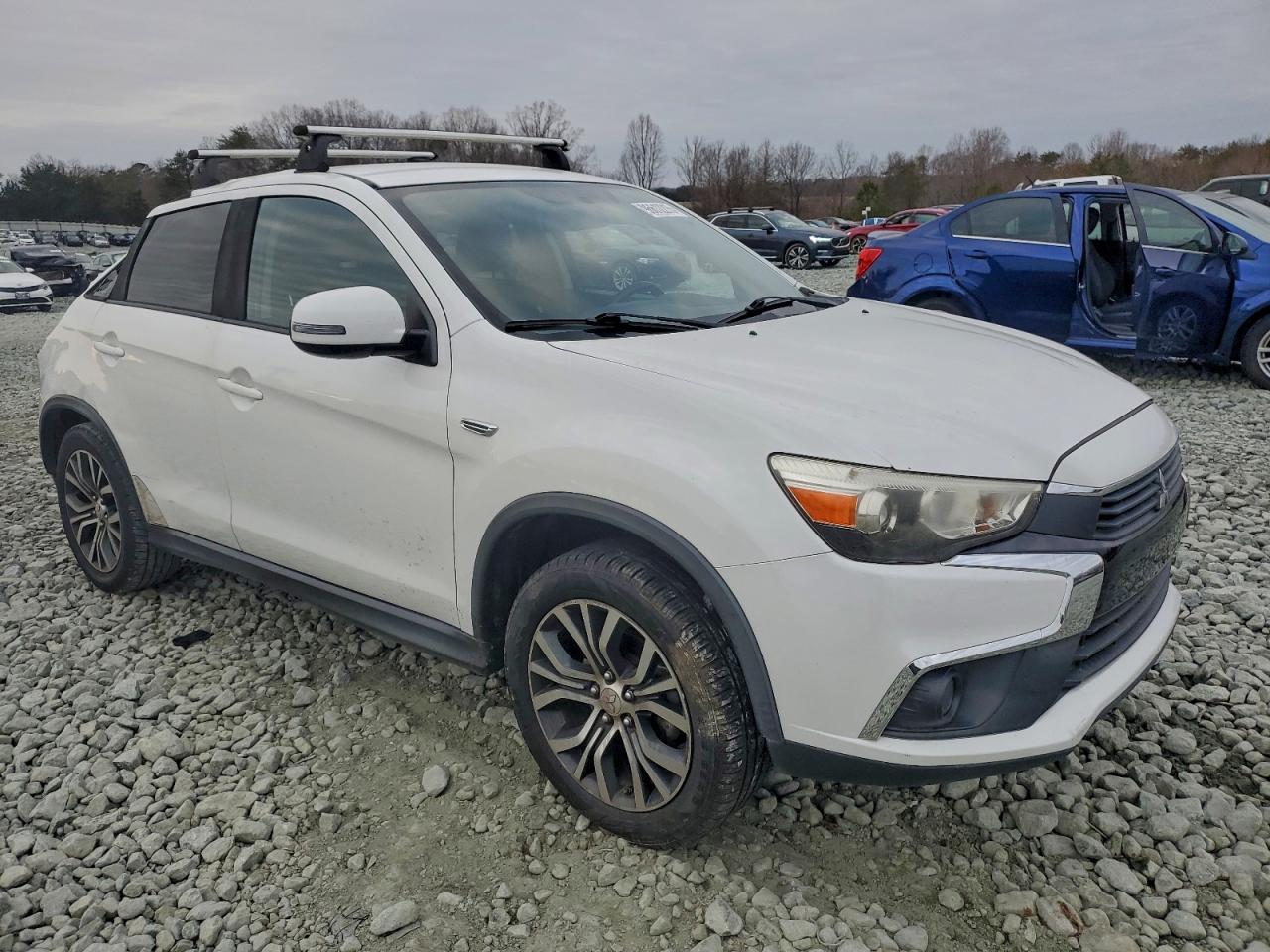 2016 MITSUBISHI OUTLANDER SPORT ES photo 4