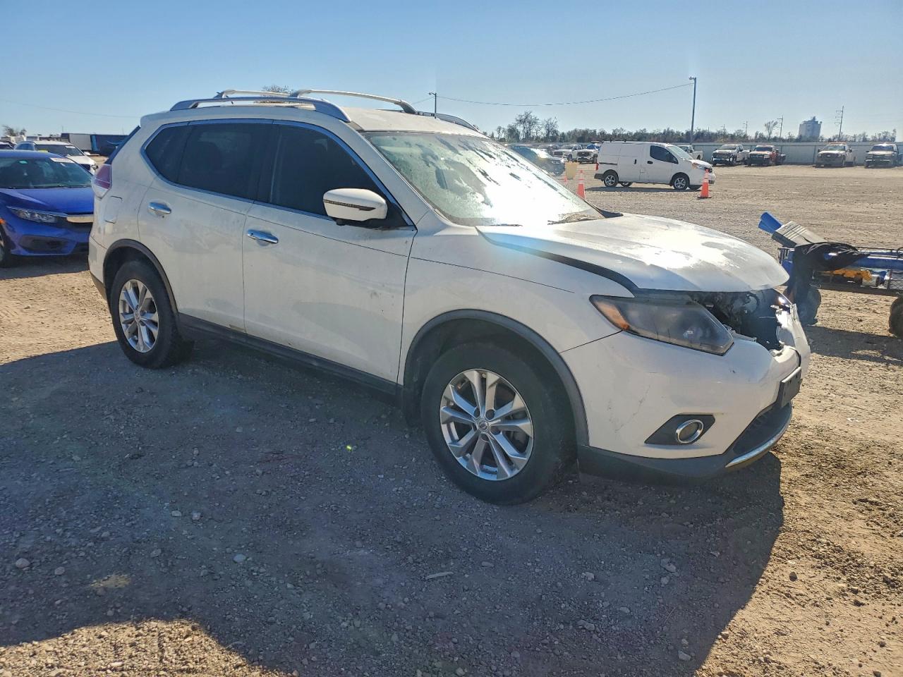 2016 NISSAN ROGUE S photo 4