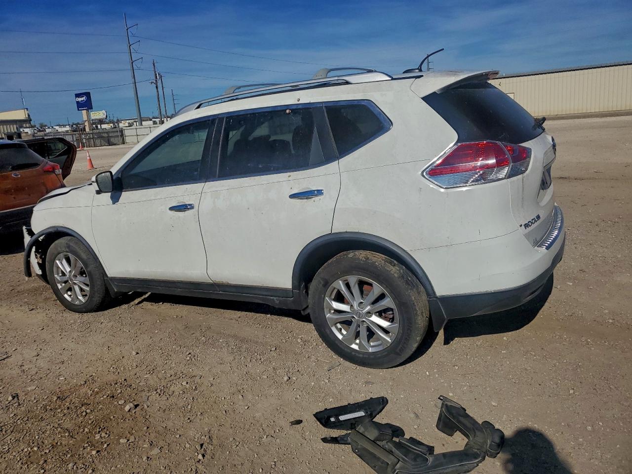 2016 NISSAN ROGUE S photo 2