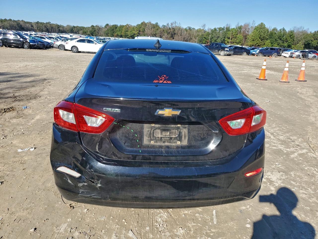 2016 CHEVROLET CRUZE LS photo 6