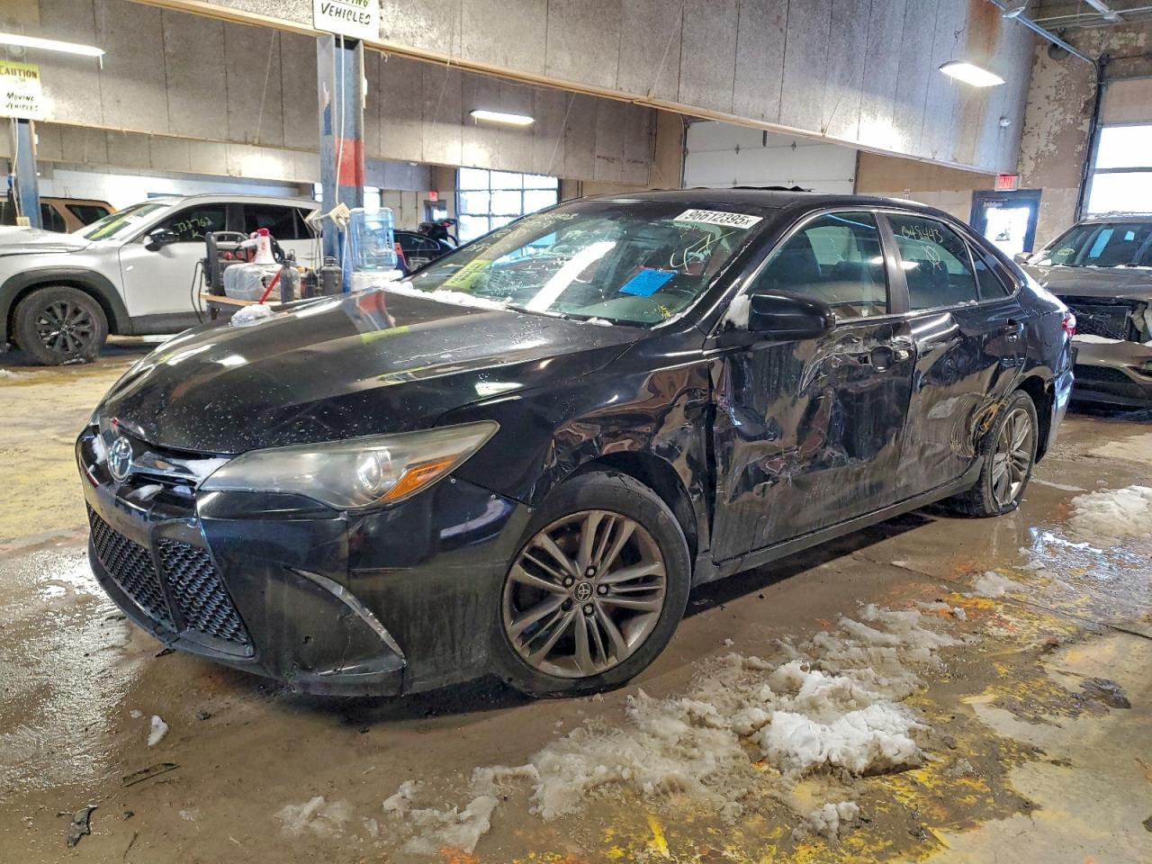 2015 TOYOTA CAMRY