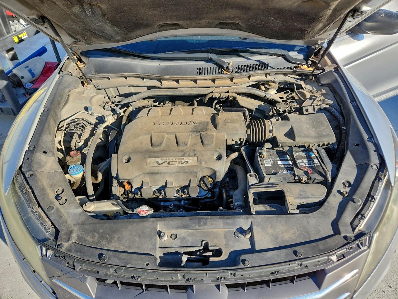 2012 HONDA CROSSTOUR EXL photo 12