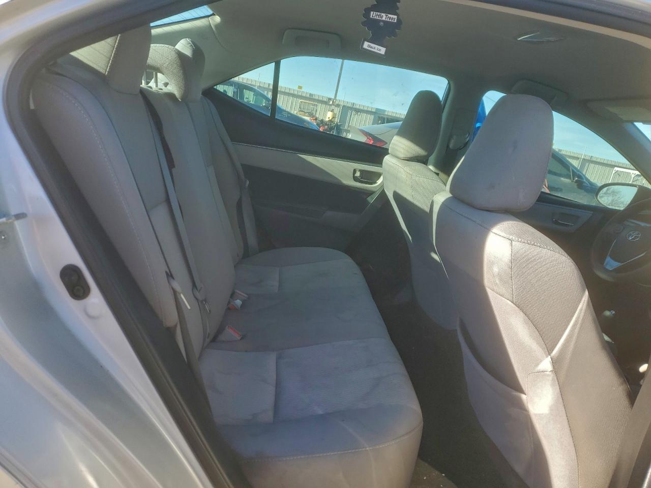 2014 TOYOTA COROLLA L photo 10