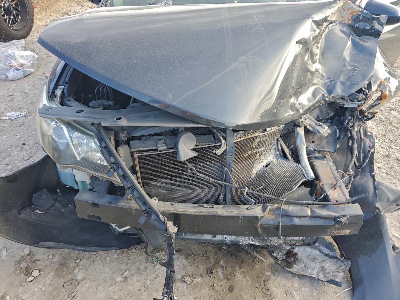 2012 TOYOTA CAMRY BASE photo 11